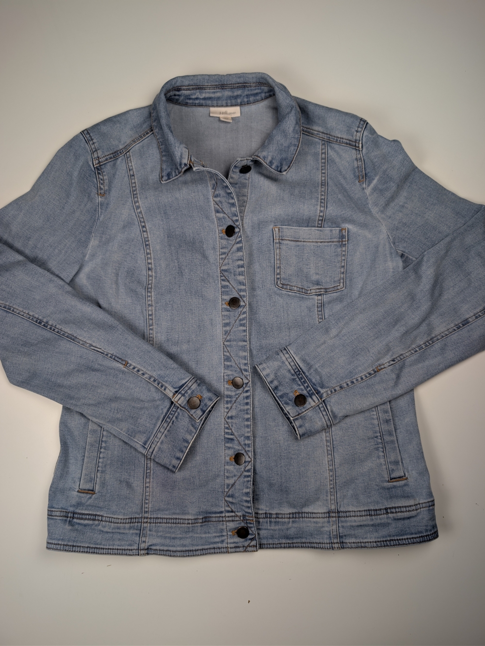 J.Jill Denim Light Wash Tencel Stretch Jean Jacket Womens Medium Tall EUC